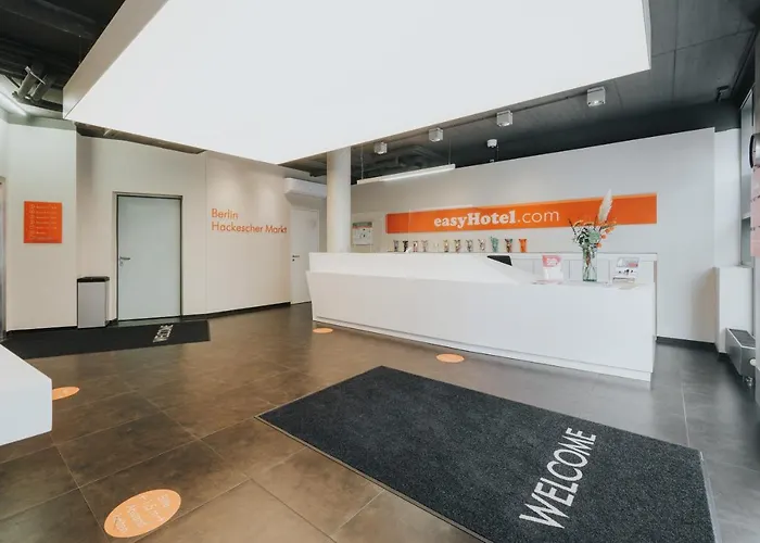 Easyhotel Berlin Hackescher Markt
